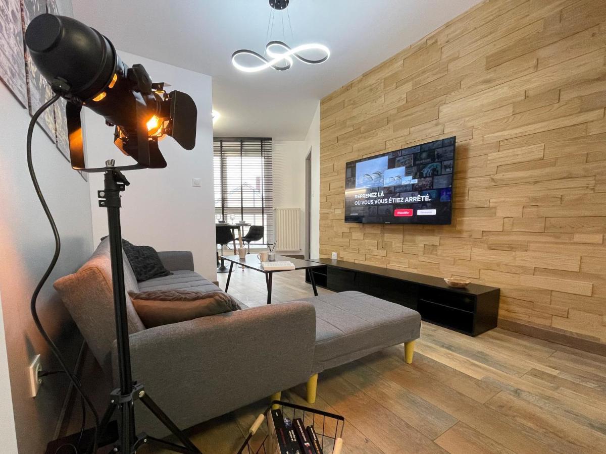 Easy Location - Parking - Free Wifi - Tourism And Business Apartment Freyming-Merlebach ภายนอก รูปภาพ