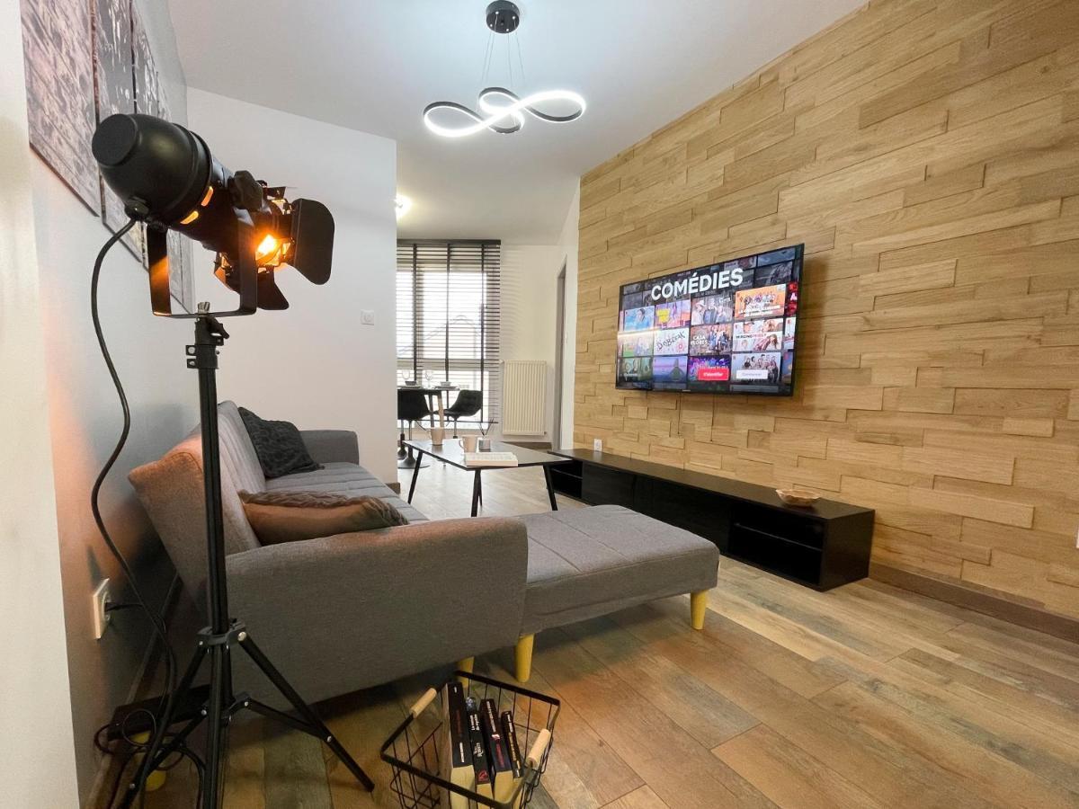 Easy Location - Parking - Free Wifi - Tourism And Business Apartment Freyming-Merlebach ภายนอก รูปภาพ